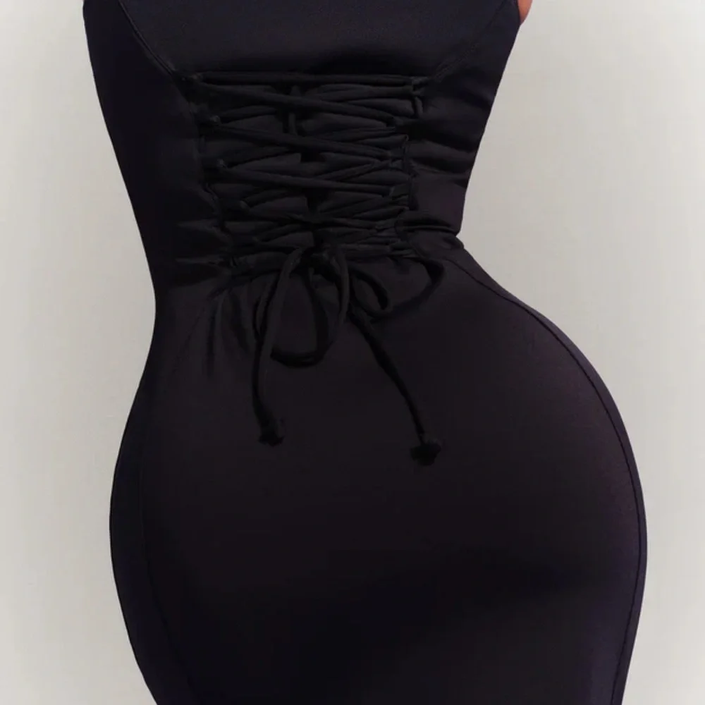 Ta3 Sleeveless Surfy Pencil Dress in Black Scuba - Picture 3 of 9